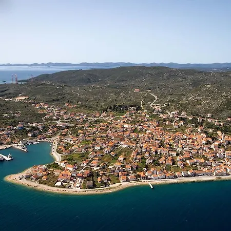 아파트 Zelencic 칼리