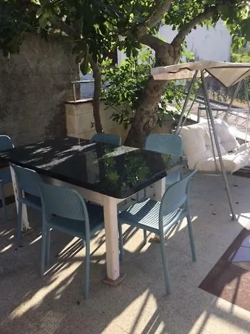 Zelencic アパート